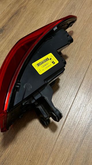 Piloto Trasero Izquierdo original LED Seat Leon IV