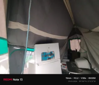 Tienda comanche urge vender , el viento la tiró