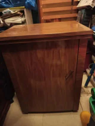 Máquina de coser Alfa antigua