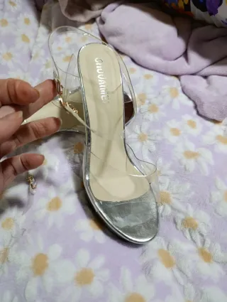 Sandalias verano plateadas transparentes