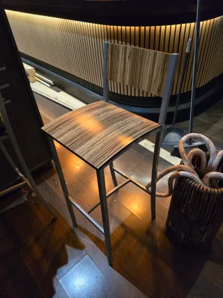 Taburete alto madera y metal