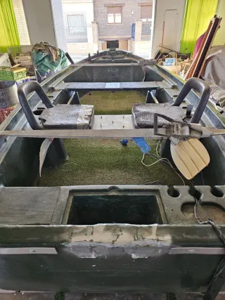 Barca de pesca FUNYAK BassBoat