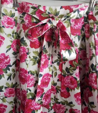 Falda midi tablas flores