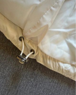 Giubbotto trapuntato con cappuccio