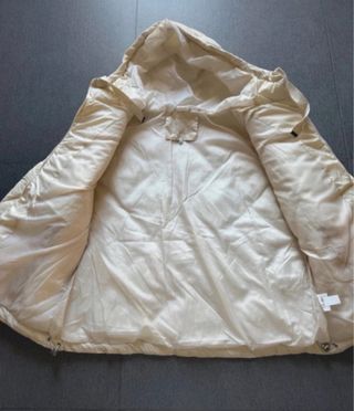 Giubbotto trapuntato con cappuccio