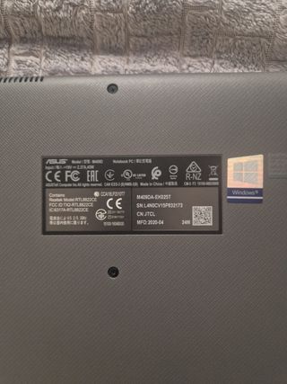 Computer portatile argento