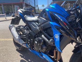 Suzuki GSX-S 750 Naked Azul