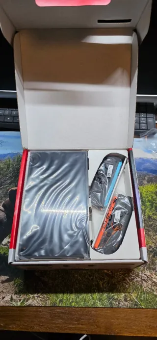 Nintendo Switch 2 - Negra y Roja