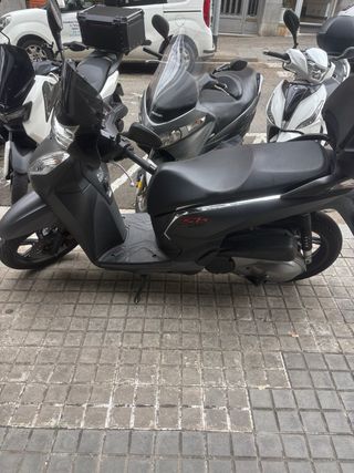Honda SH300i 2019 - 12259 km