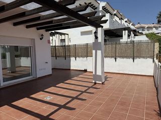 Casa adosada en alquiler en El Faro de Calaburra - Chaparral en Mijas