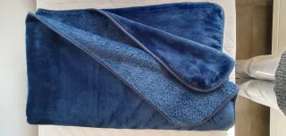 Manta azul marino 190x220