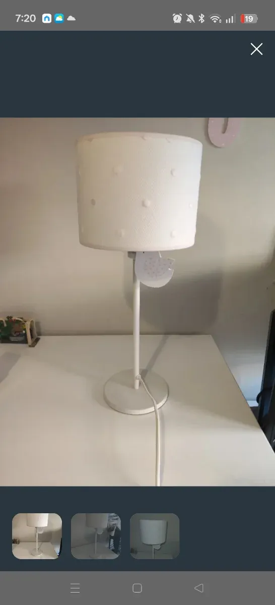 2 lámparas,unade techo y pantalla pequeña a juego