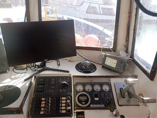 BUQUE PESQUERO DE ARTES MENORES