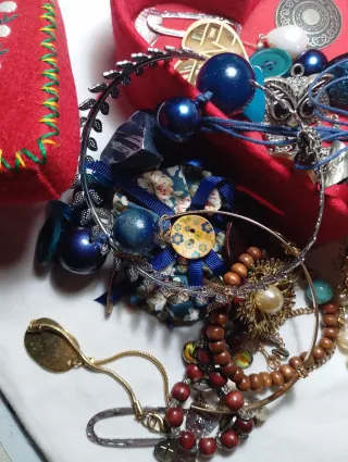 Joyero Corazón  + Joyas