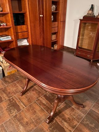 Mesa Ovalada de Madera Extendible