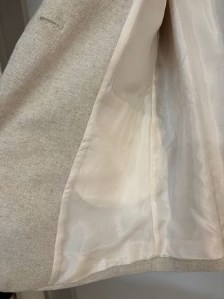 Blazer Zara Beige condición como nuevo