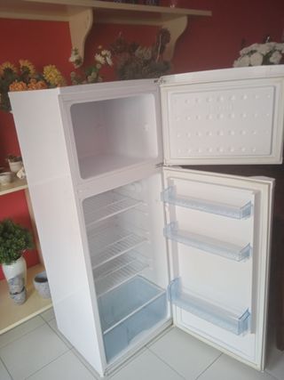 Frigorífico Beko blanco