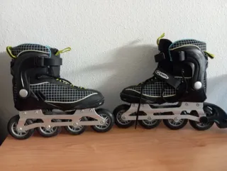 Patines en línea talla 39 y protecciones