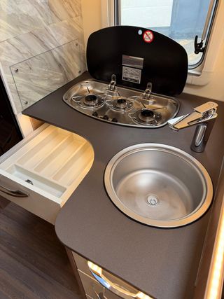 Autocaravana Burstner Lyseo 690 G Limited