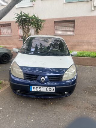 Renault Essenic 2009