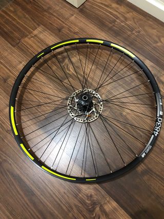 Llanta MTB 29” delantera aluminio DT Swiss 483d