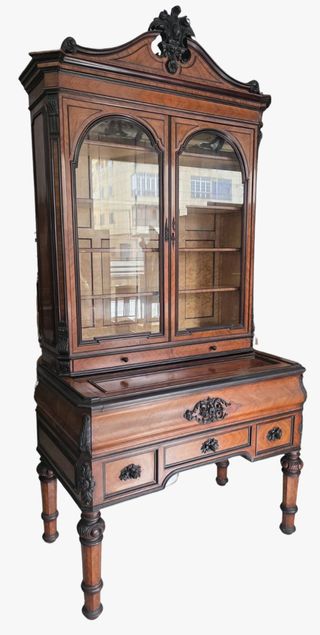 Mueble francés Luis XIV madera y cristal