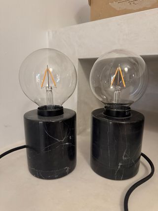 2 Lámparas Mesa Mármol Negro Bombilla