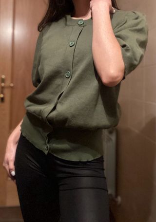 Cárdigan HEMA verde manga corta