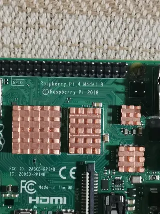 Raspberry Pi 4 8GB + SD 32GB + Cobre