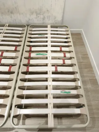 2 Camas 90x180 con Colchones