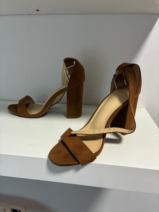 Zapatos tacón ante marrón Talla 37