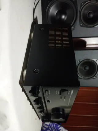 Amplificador onkyo A-8200