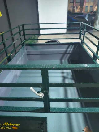 Remolque basculante idraulico