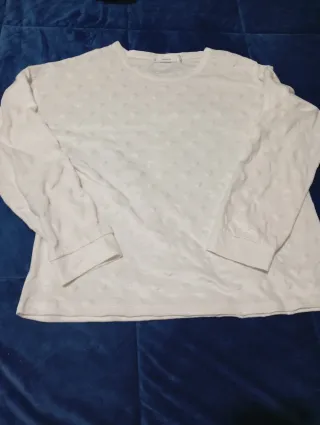 Pijama de terciopelo blanco