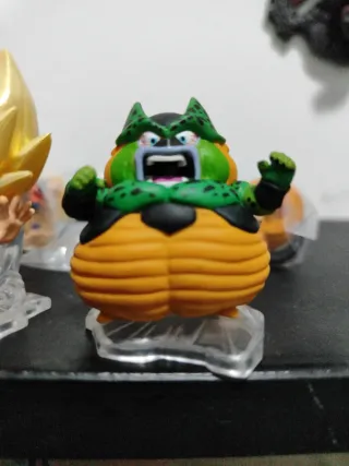 Figuras Dragon Ball Goku y Cell