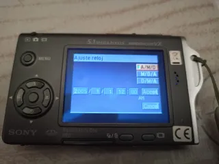 Cámara Sony Cyber-shot DSC-T7 3x Zoom Zeiss, 5'1