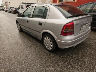 Opel Astra 2000
