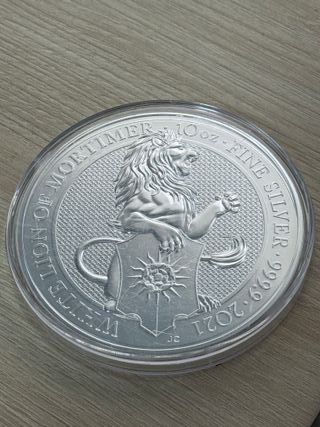 Moneda 10 Oz Plata: Bestias de la Reina 2021