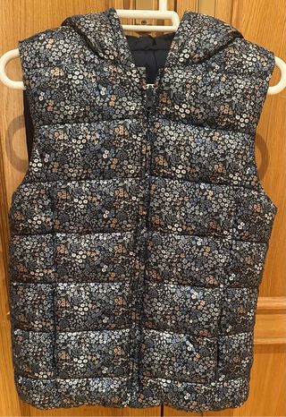 Chaleco reversible con capucha talla 15-16