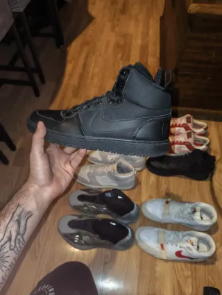 Zapatillas Nike Negras Escucho ofertas