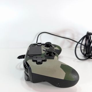 PS4 500GB + Controller + FIFA 14