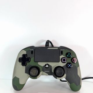 PS4 500GB + Controller + FIFA 14