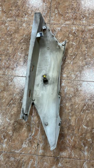 Chapa Lateral TGB Xmotion Blanca