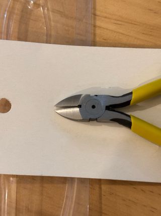 Alicate corte cable eléctrico/redes