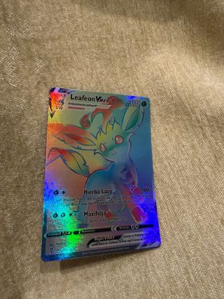 Carta Pokémon Leafeon VMAX Rainbow Rare