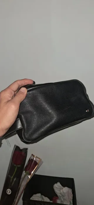 Neceser Tommy Hilfiger Negro ( no envios )