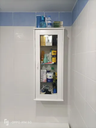 Mueble de baño y columna