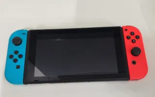 Nintendo Switch Azul y Rojo