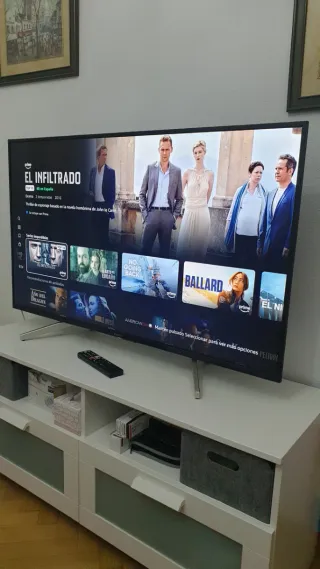 Sony 43 Pulgadas Wi-Fi Smart TV 4K UHD HDR10