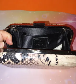 Bolso de mano rígido de Lefties / Lefties rigid to